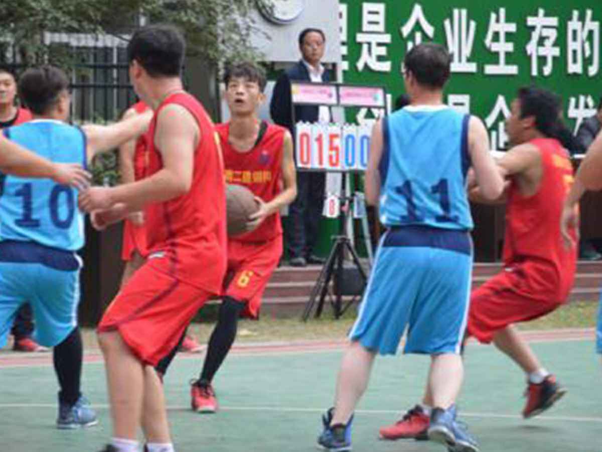 参加太原瀚宇策划与推广公司有限公司“奋进杯”男子篮球赛